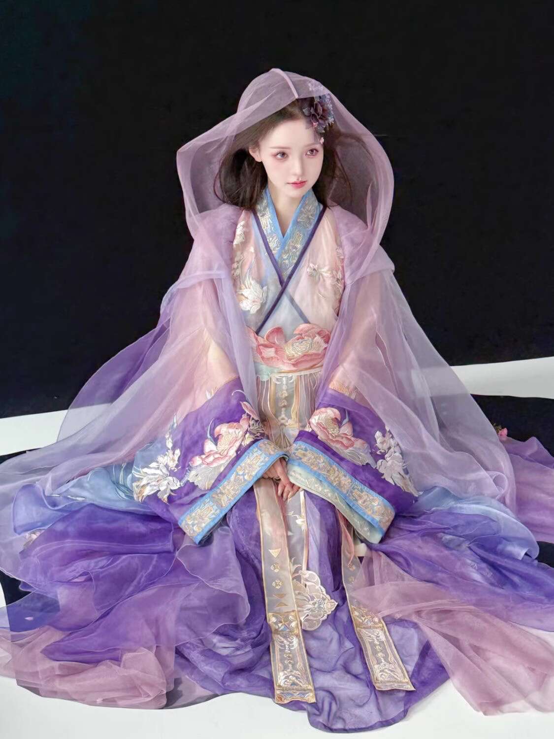 New Fiesta Carnival Halloween  - огляд і ціна Robe Silk Women